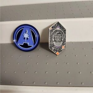 Fairyloot Pins Aurora Cycle Amie Kaufman Jay Kristoff Novel Pins Enamel Metal